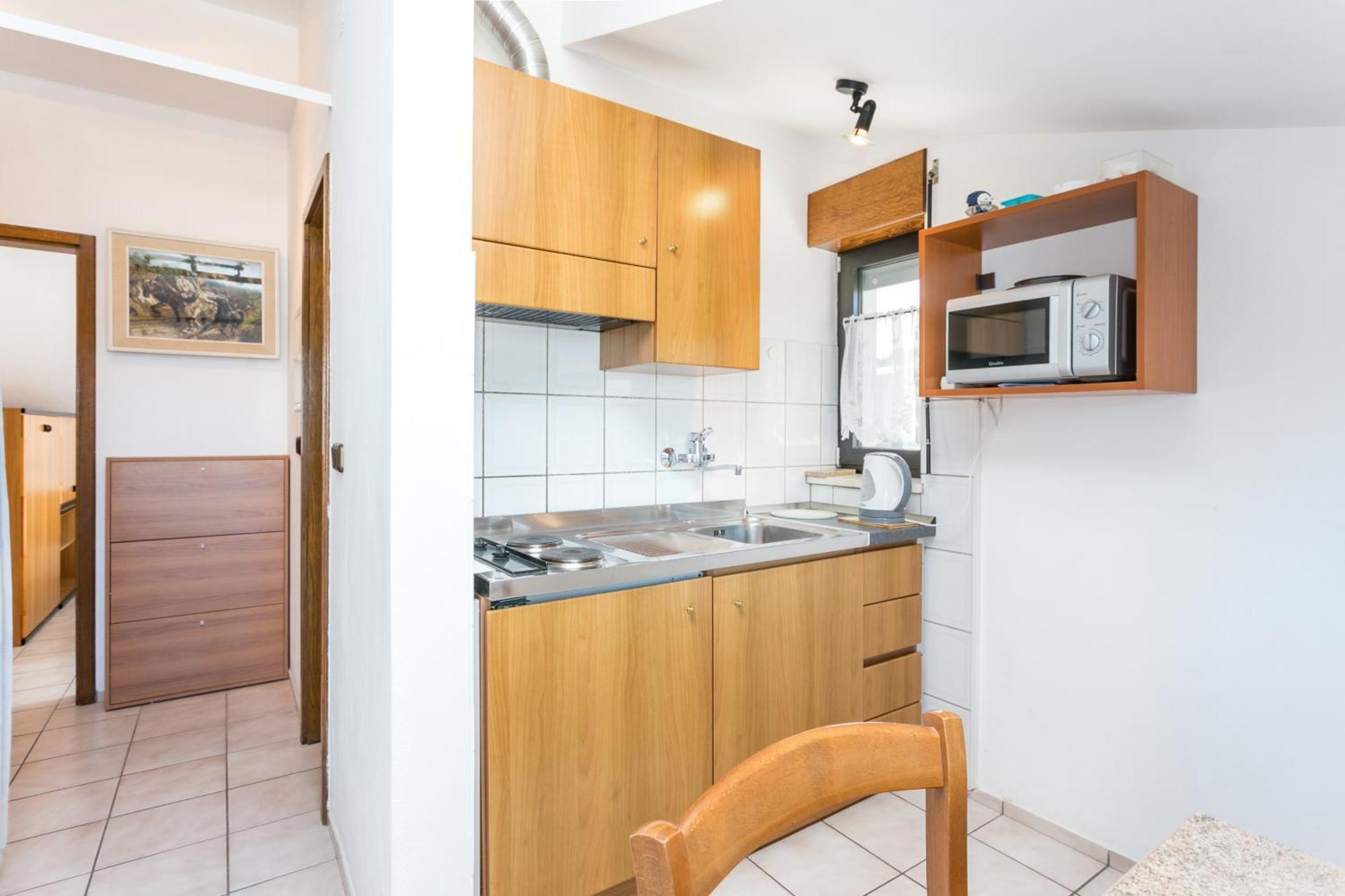 Seaside Apartments With A Swimming Pool Okrug Gornji, Ciovo - 11374 Τρογκίρ Δωμάτιο φωτογραφία