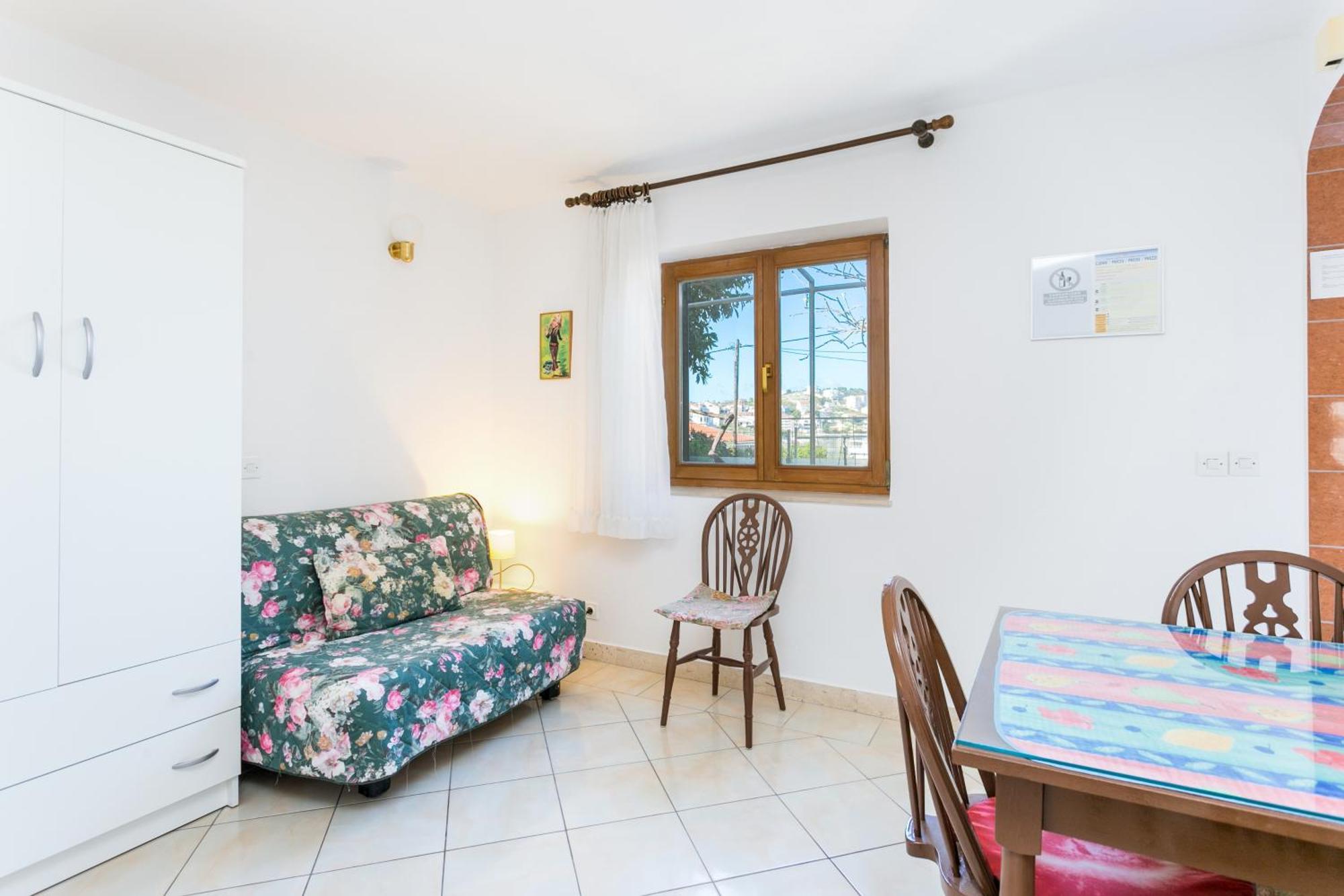 Seaside Apartments With A Swimming Pool Okrug Gornji, Ciovo - 11374 Τρογκίρ Δωμάτιο φωτογραφία